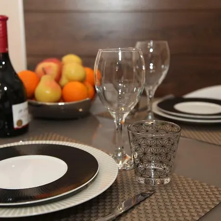 Stylish 2 Flat 60 Meters To The *