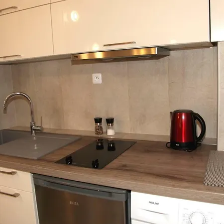 Stylish 2 Flat 60 Meters To The Appartamento